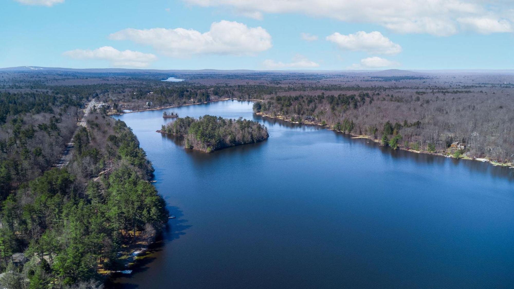 Poconos Playtime Paradise Luxury Play Escape * Pocono Pines