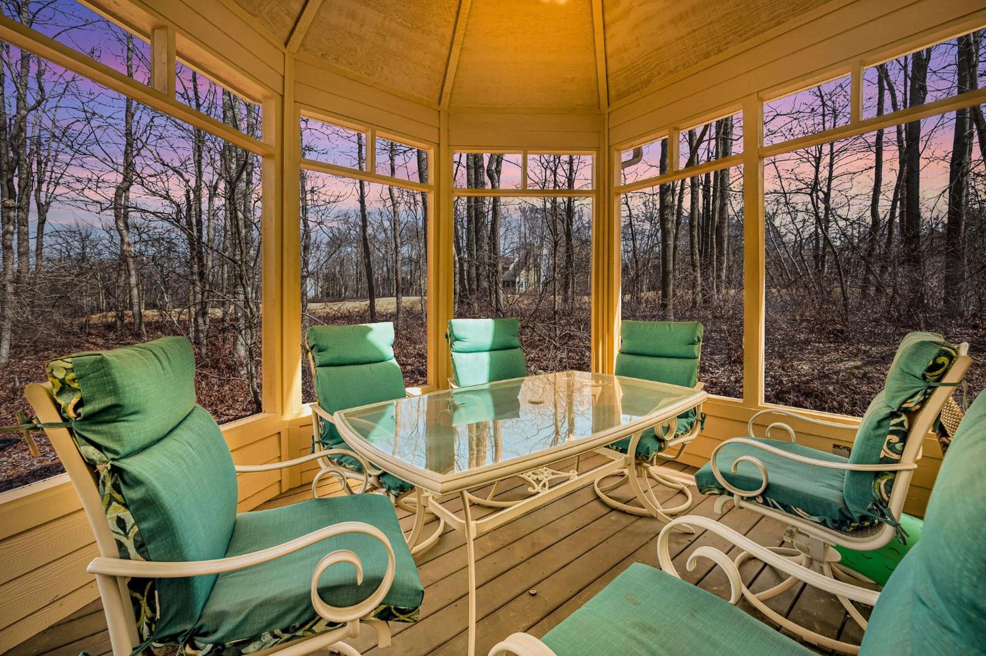 Poconos Playtime Paradise Luxury Play Escape